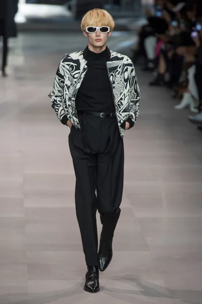 Look 45